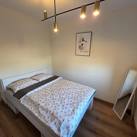 Podmiejska Nova * Калиш