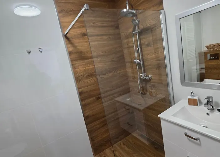 Podmiejska Nova * Калиш